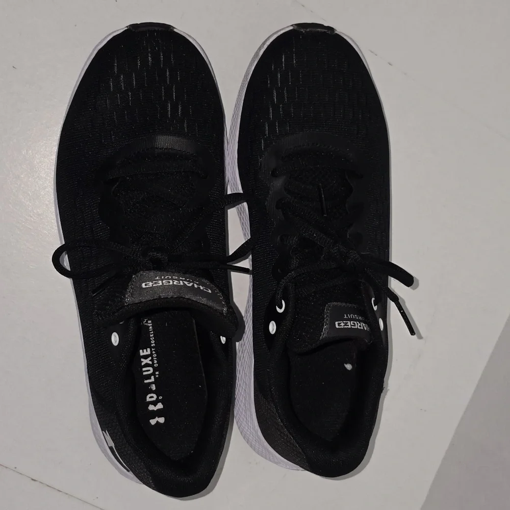 UA Charged Pursuit 2 SE Running Shoes Womens Size 9 - Picture 8 of 16